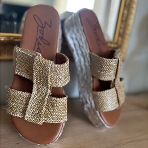 Zodiac Gold Espadrilles with Woven Texture